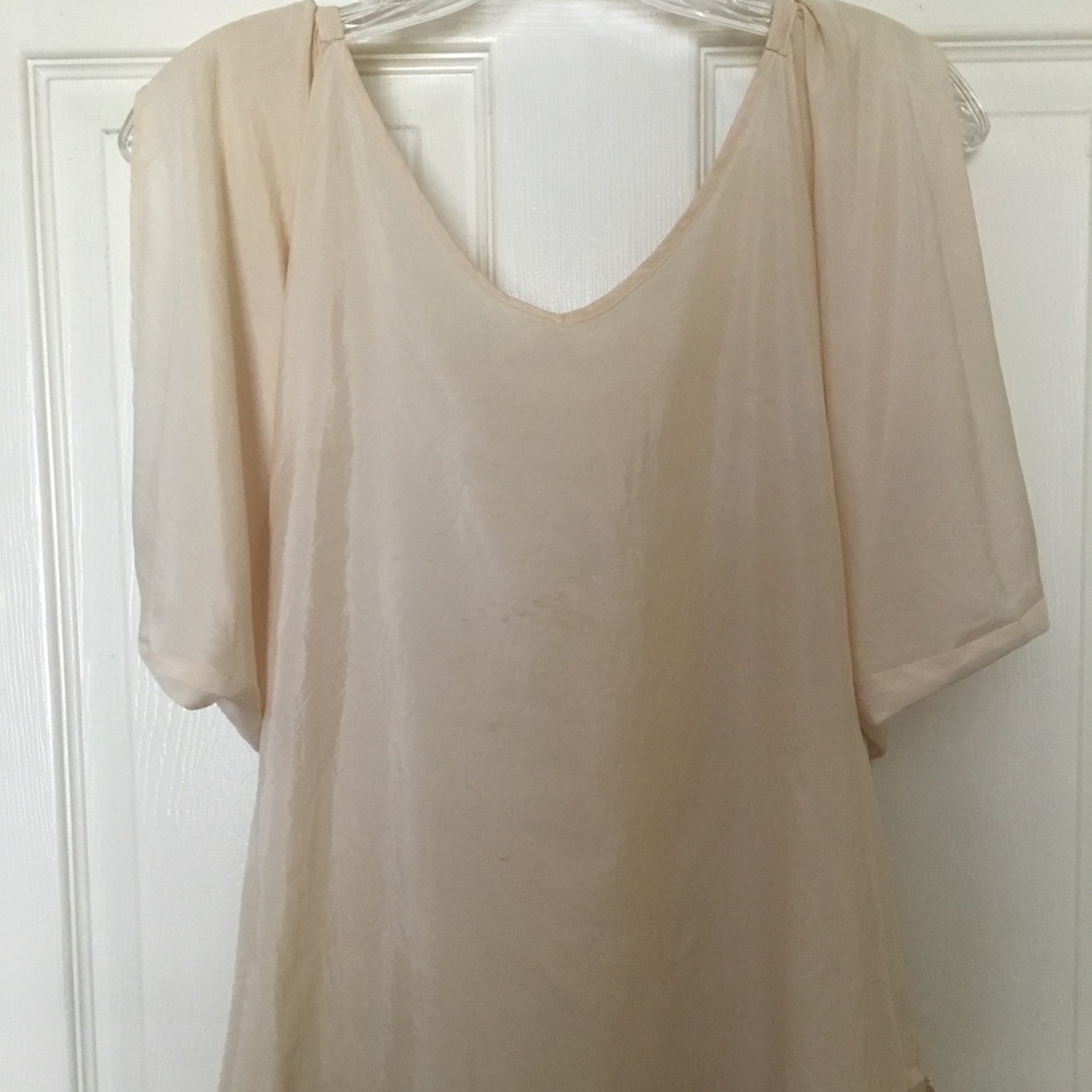 BCBG cold shoulder top